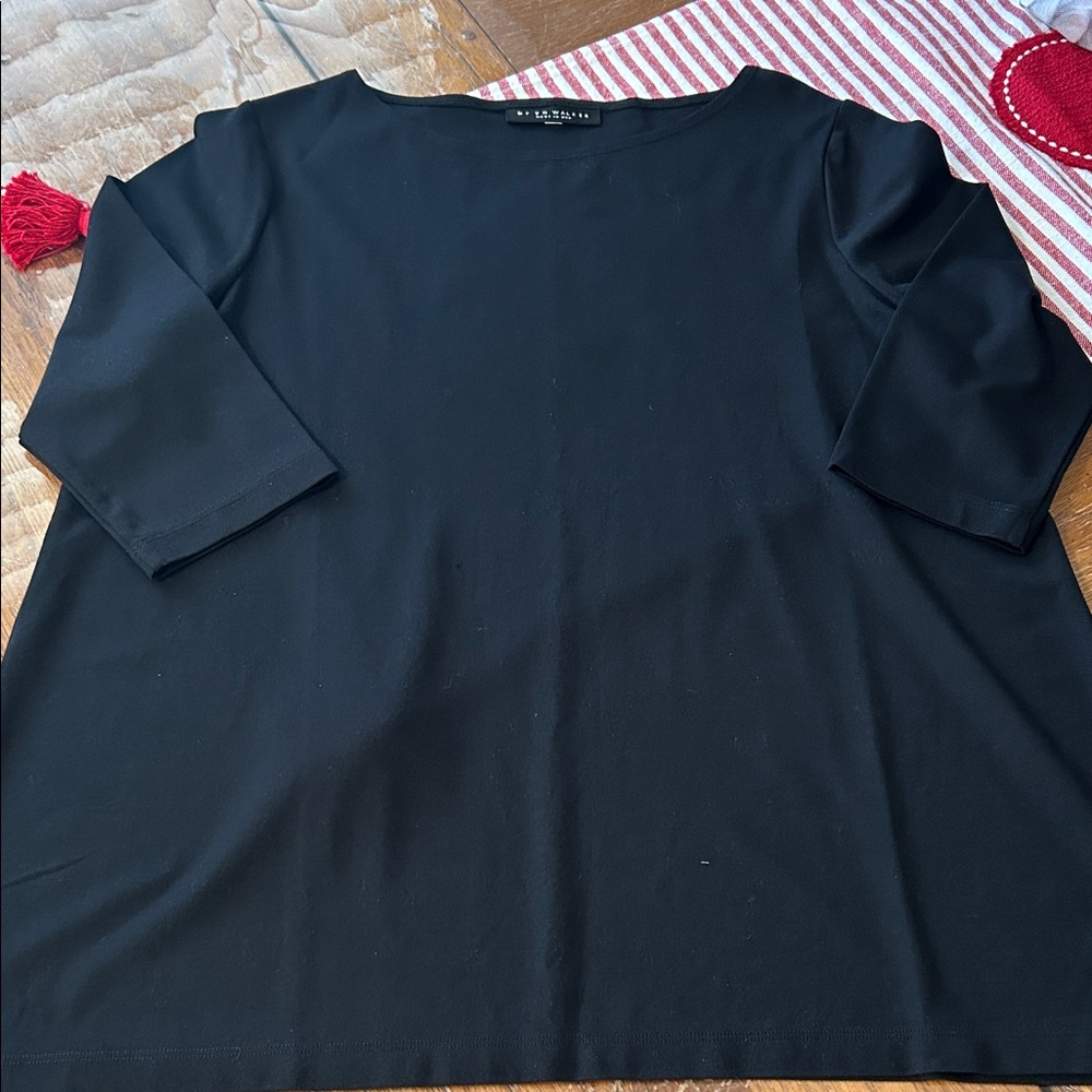 Bryn Walker Elegant Black 3/4 length Sleeve Top